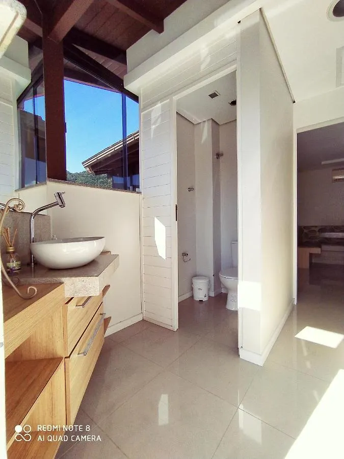 Holiday home Lindo Triplex43-Quadra De Tenis-Piscina Florianopolis Brazil